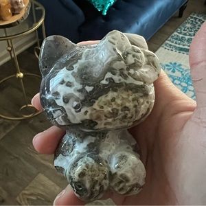 Moss Agate Hello Kitty